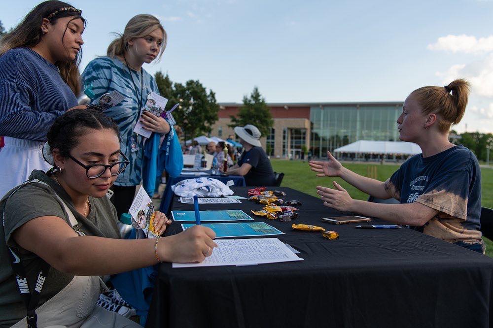 Students at a UIS event